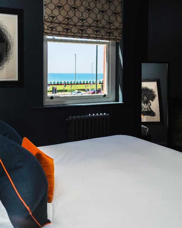 The Ginger Pig - Resim 30