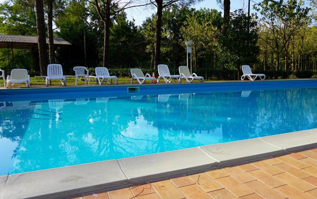 Bazén v ubytování Hotel La Torretta nebo v jeho okolí
