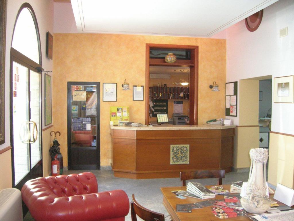 Posezení v ubytování Hotel Villa Archirafi