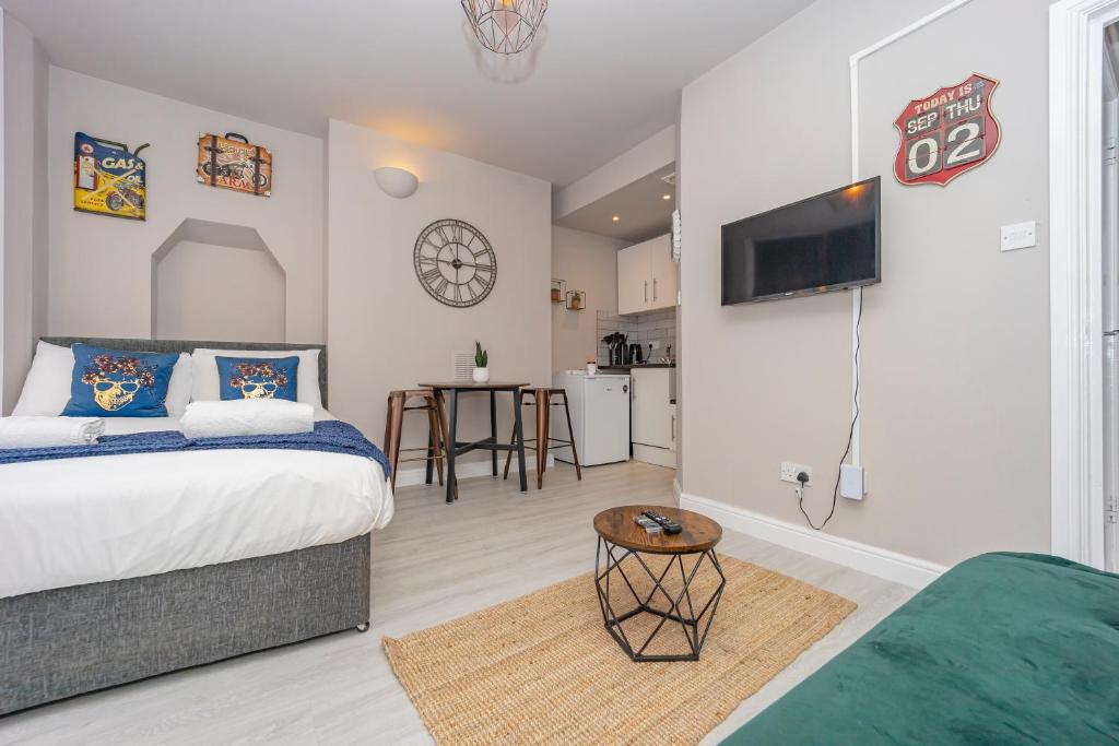TTBRIGHTON SEAFRONT I CENTRAL LOCATED STUDIO FLAT