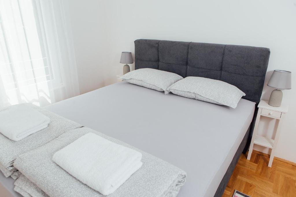 Postel nebo postele na pokoji v ubytování Suite Dreams