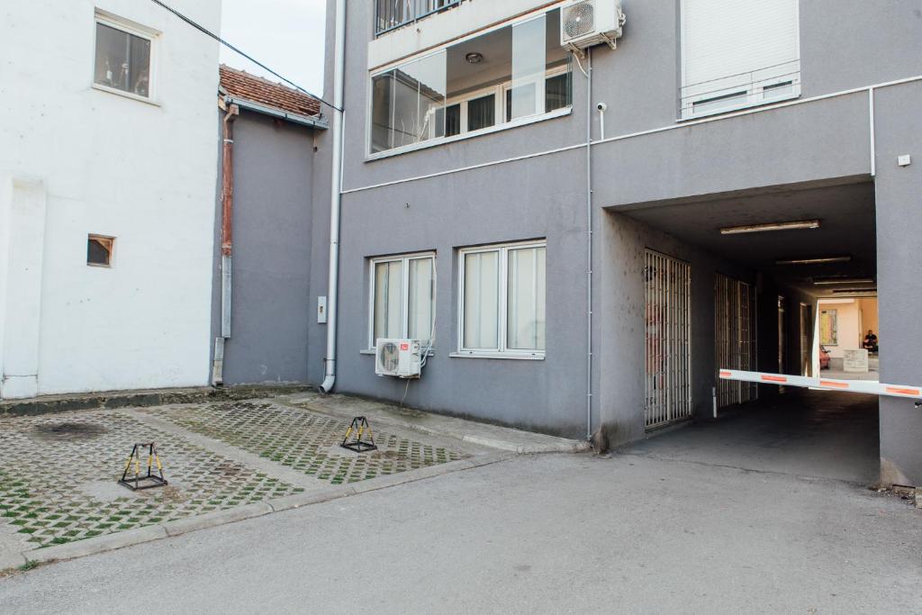 Budova, kde se apartmán nachází