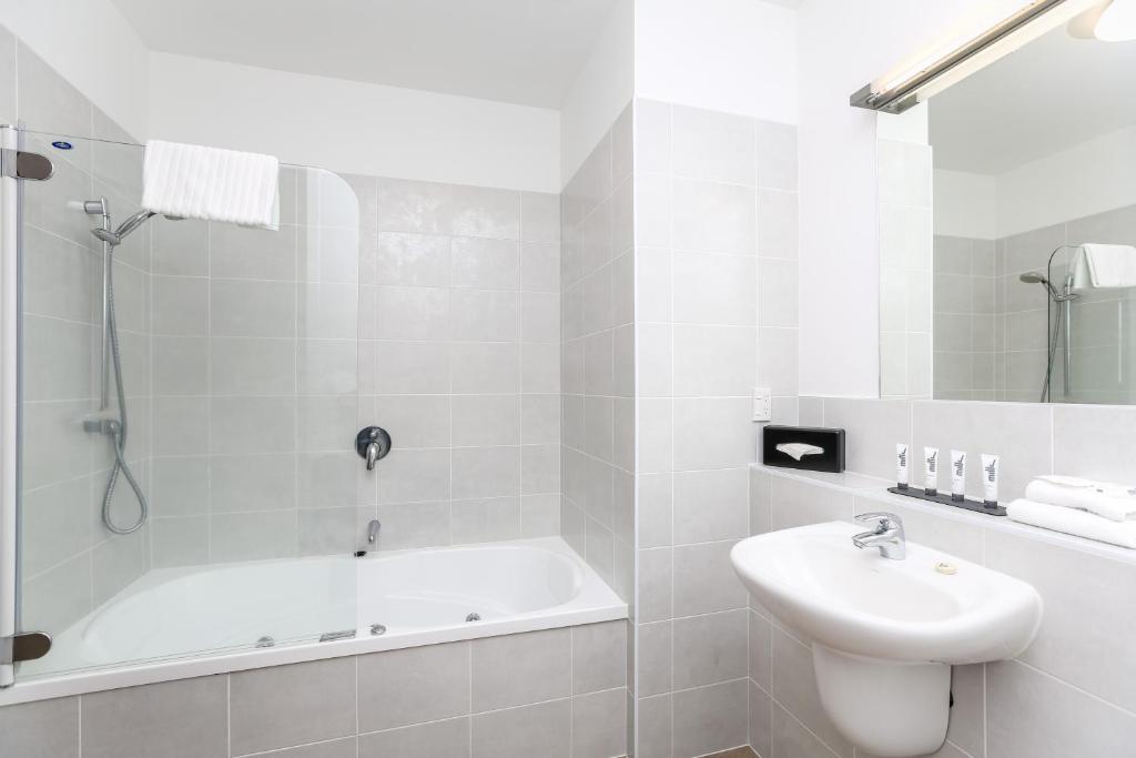 Quest New Plymouth CBD Apartment Hotel - Resim 26