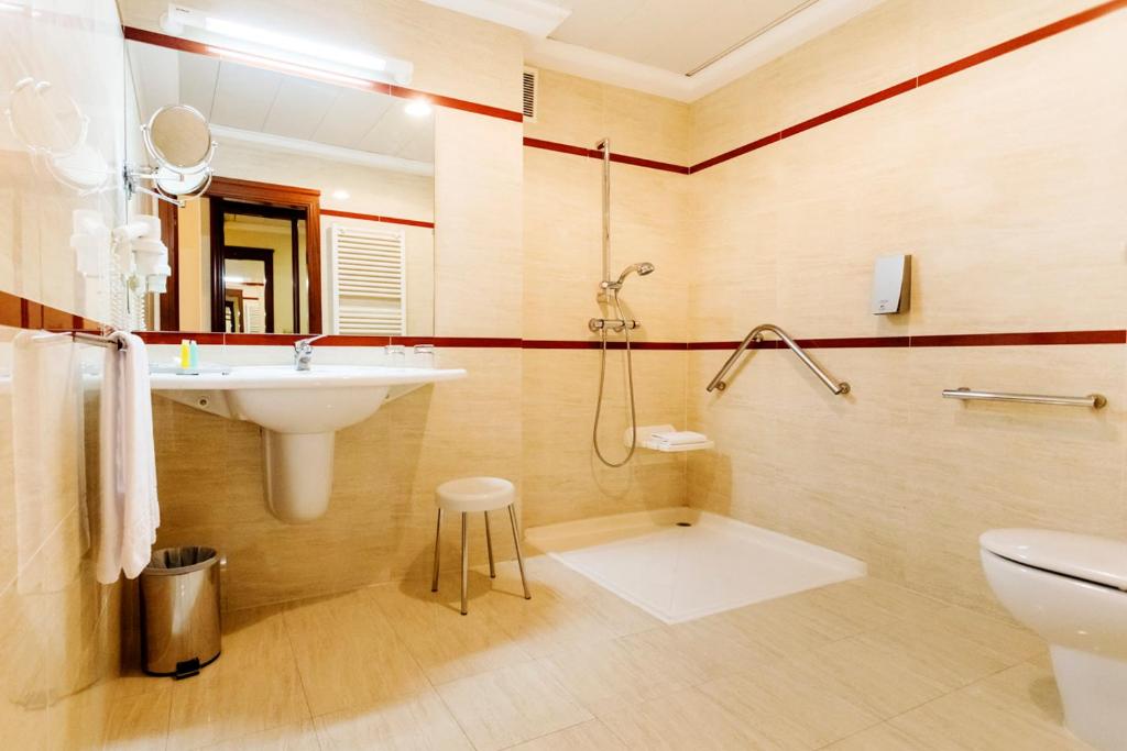 Kúpeľňa v ubytovaní Gran Hotel de Ferrol