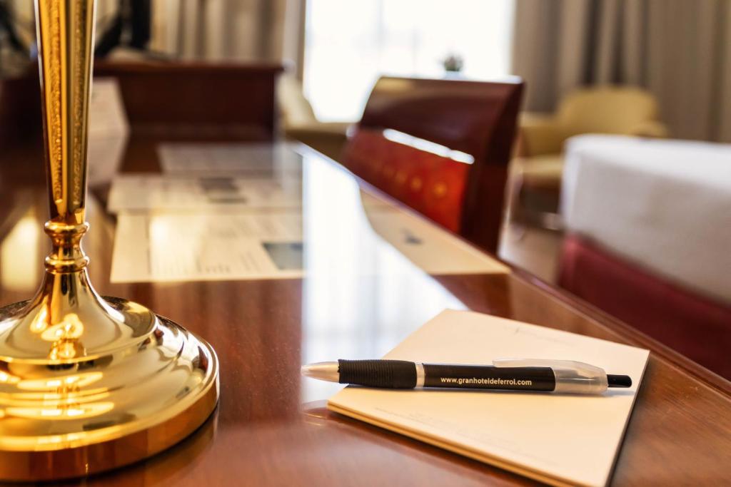 Posedenie v ubytovaní Gran Hotel de Ferrol