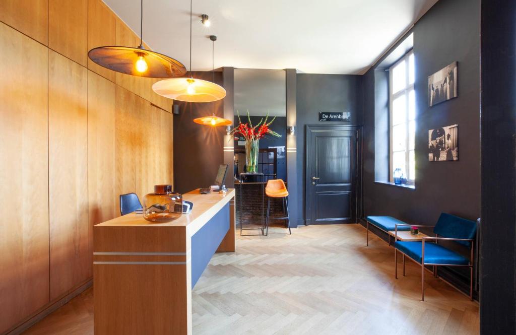 Η κουζίνα ή μικρή κουζίνα στο Hotel The Lodge Heverlee