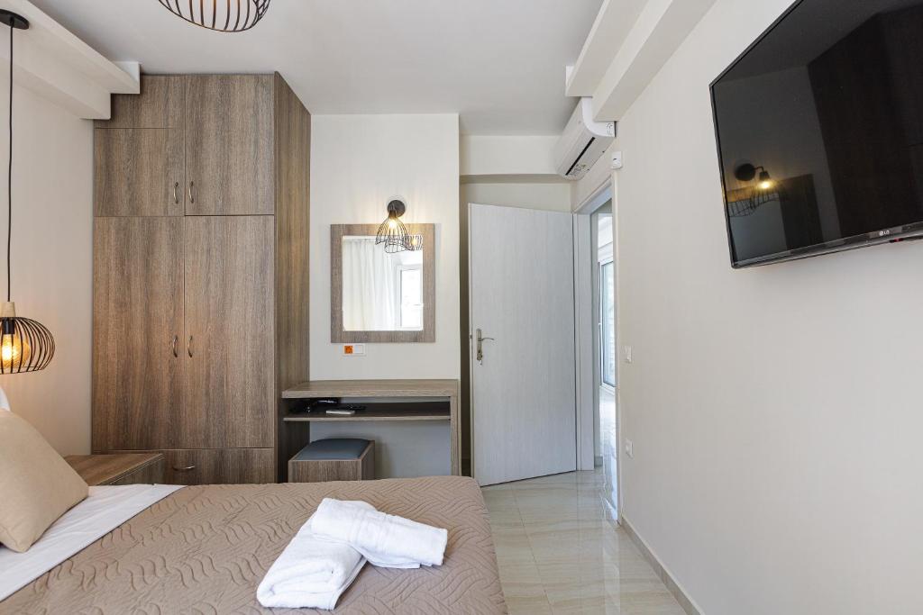 TV a/nebo společenská místnost v ubytování Family Friendly Basilicata Attali villa Private Pool,Children area