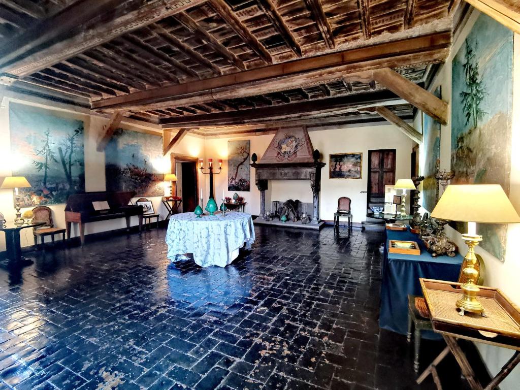 Posedenie v ubytovaní VesConte Residenza D'epoca dal 1533