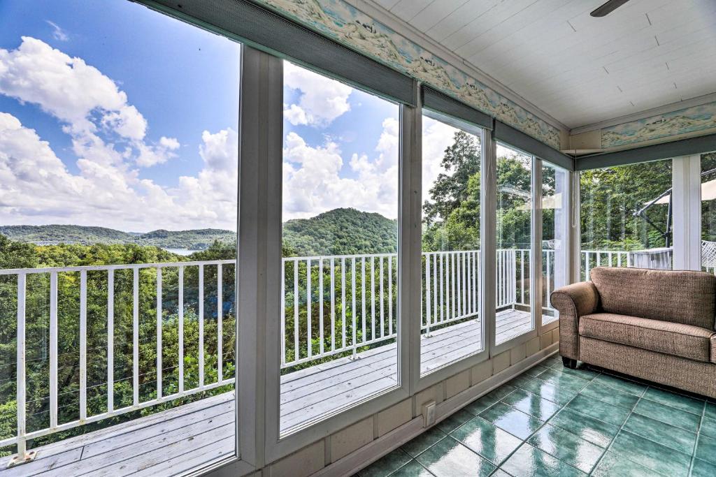 Serene Smithville Home with 2 Decks and Lake View