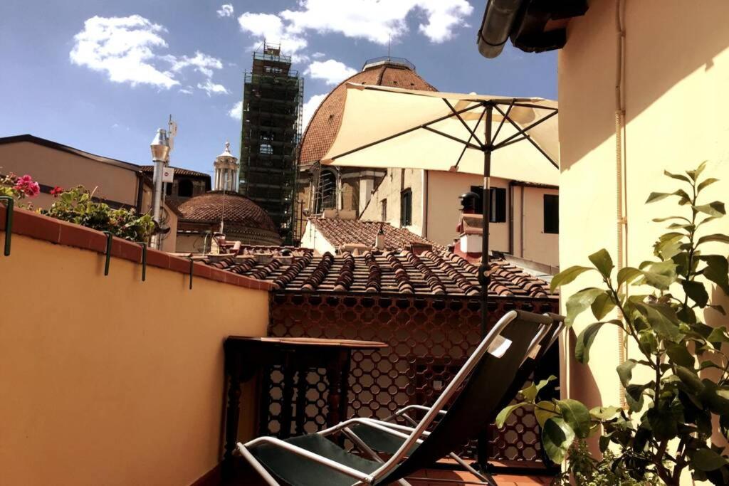 Budynek, w którym mieści się apartament