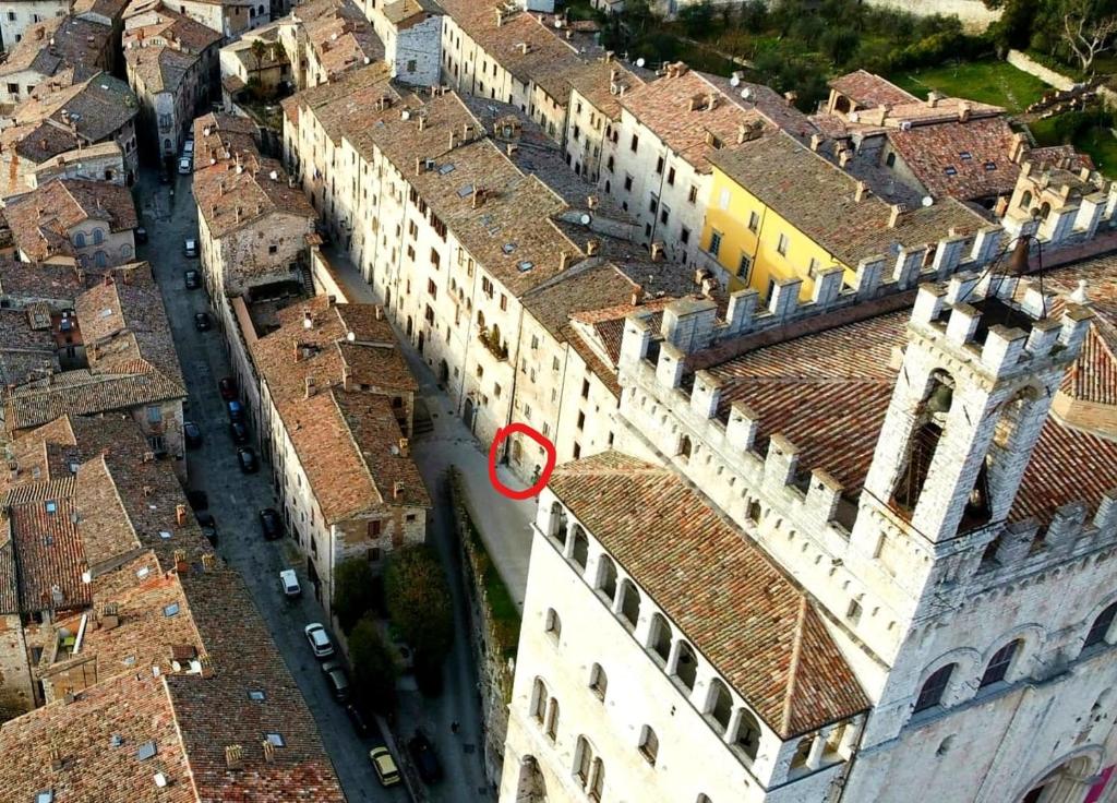 Zdjęcie z galerii obiektu Appartamento Gattapone 9 w mieście Gubbio