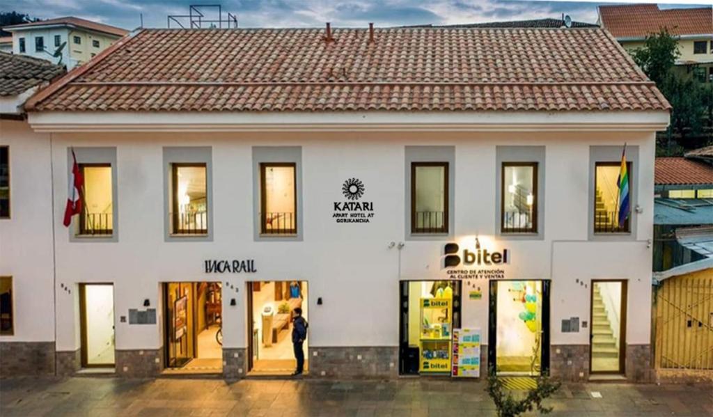 Budova, kde se aparthotel nachází