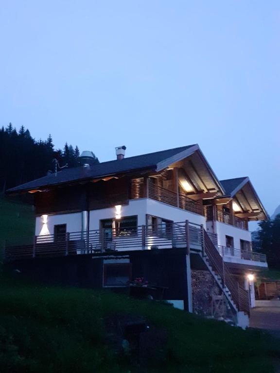 Clădirea în care este situat/ăB&B-ul