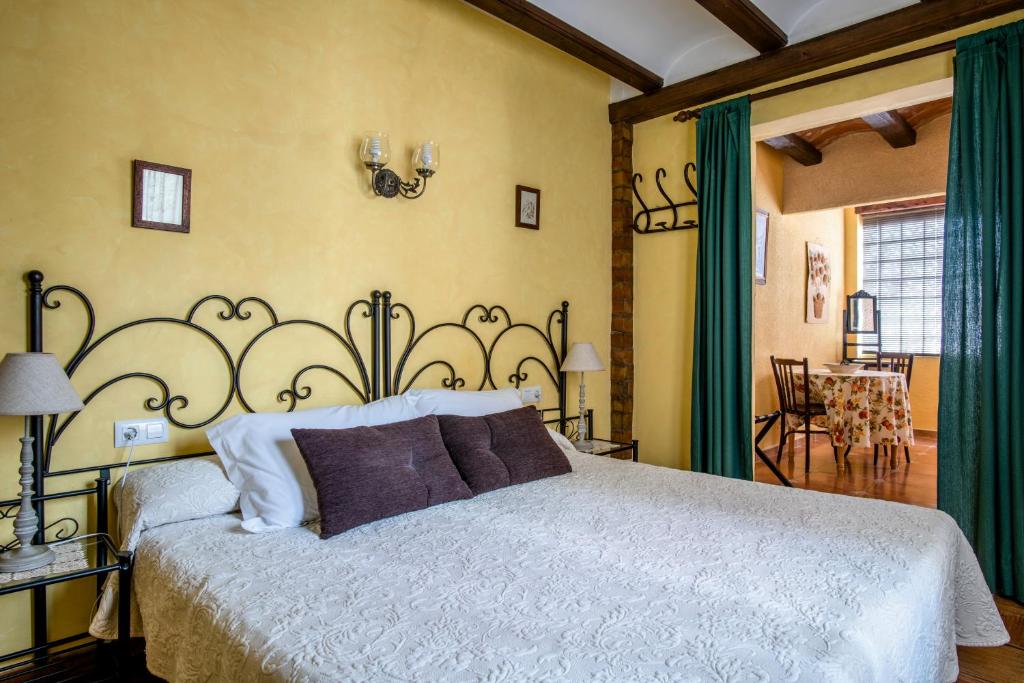 Posteľ alebo postele v izbe v ubytovaní Hotel Casa Pilar Adults Only