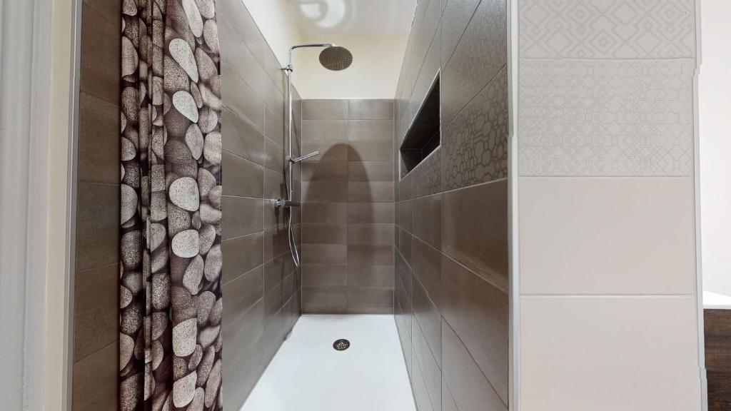 Le Muguet 3 chambres - 1 GARAGE GRATUIT – photo 14