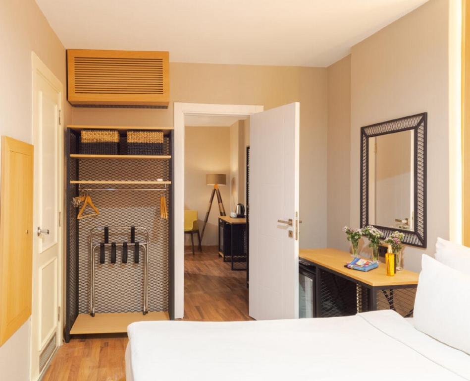 Antik Hotel Istanbul - Family Room