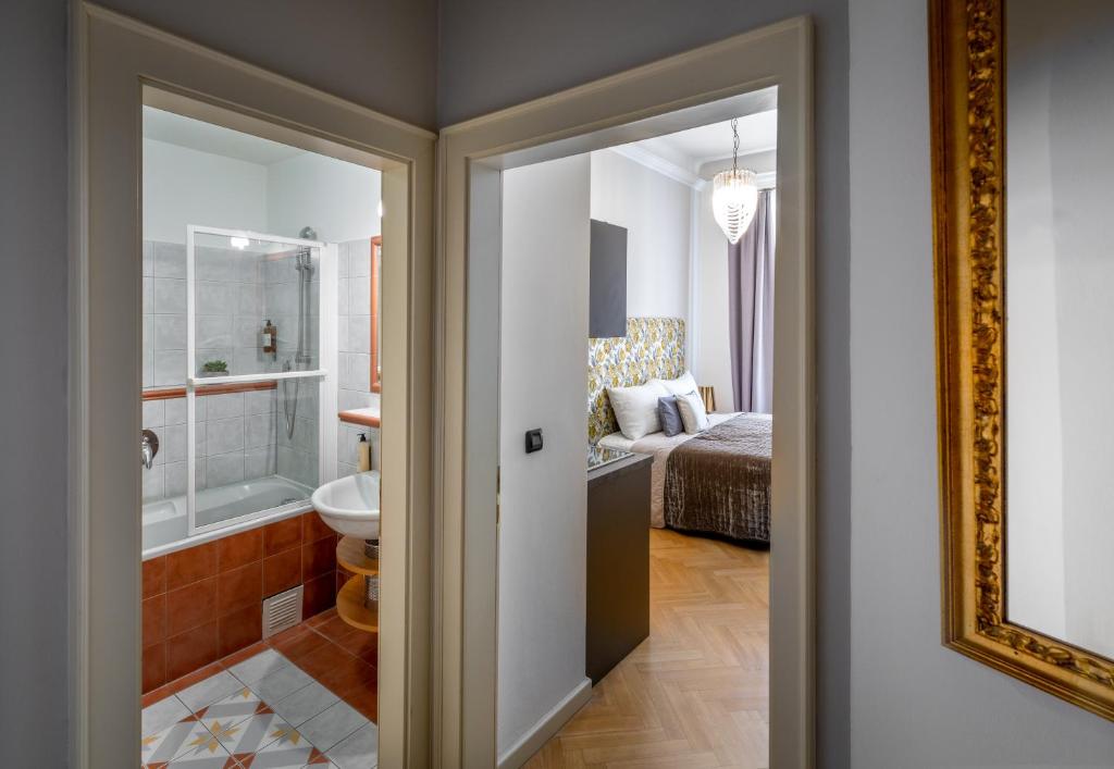 Chateau 9 Apartments by Adrez - Studio