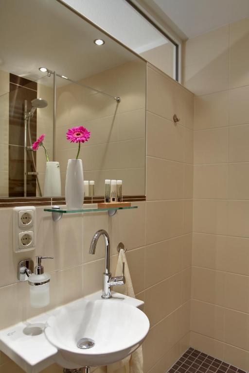 Koupelna v ubytování Klein & Fein, Appartement- und Zimmervermietung