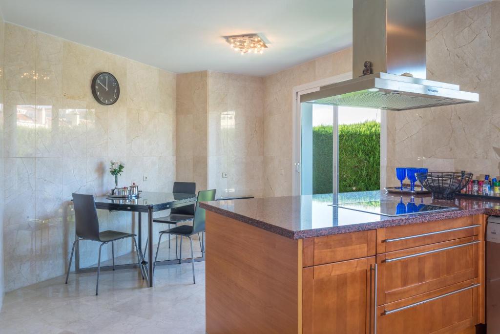 Very nice villa (Spanje Sitio de Calahonda) - Booking.com