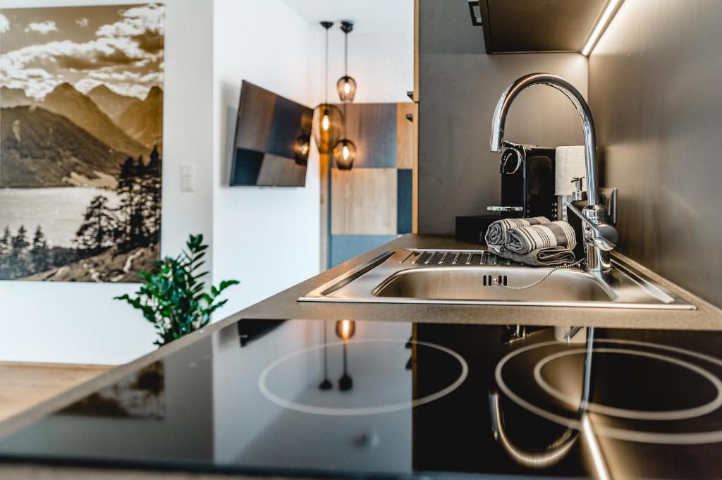 Cabin8 Alpine Flair Apartments - 16