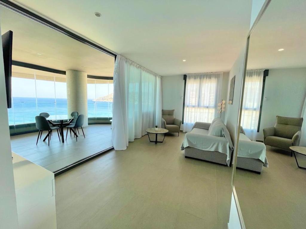 https://cf.bstatic.com/xdata/images/hotel/max1024x768/319716152.jpg?k=6d3da50fbce3eccefe0d341b666d8c77e98cfb4db139c390520075cf4a4c693a&o=&hp=1