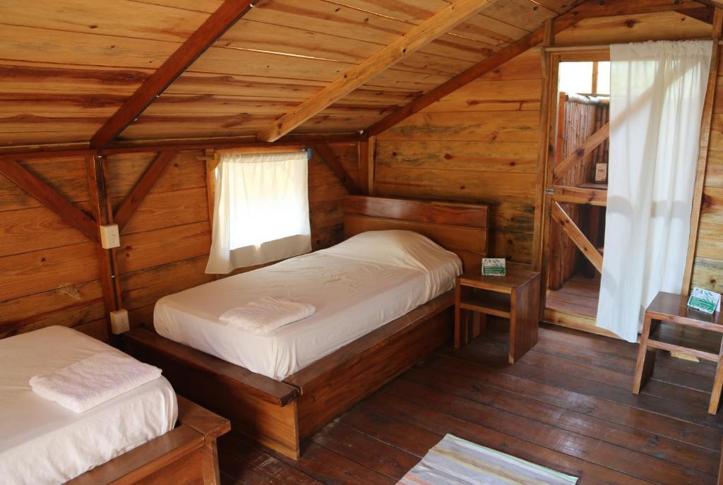 Tapas & Surf - Quadruple Room With Bath