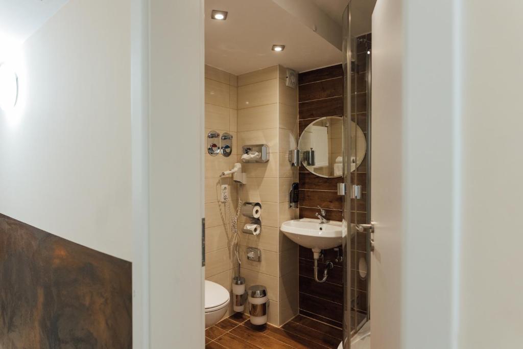 Hotel Hamburger Perle - Resim 3