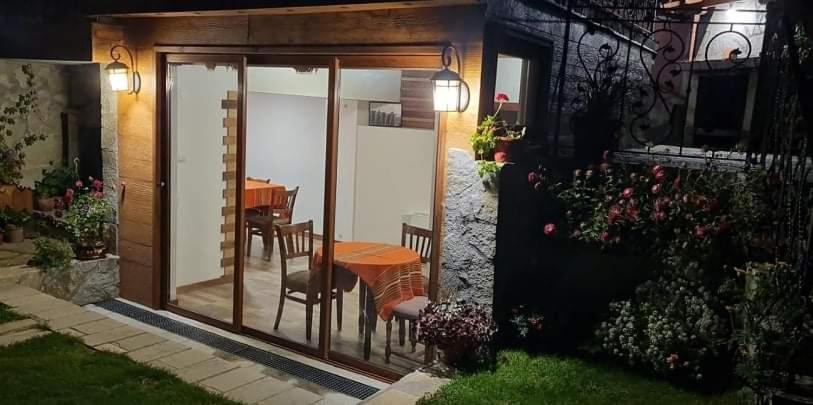 Zahrada ubytování Guest House Zlatniyat Telets