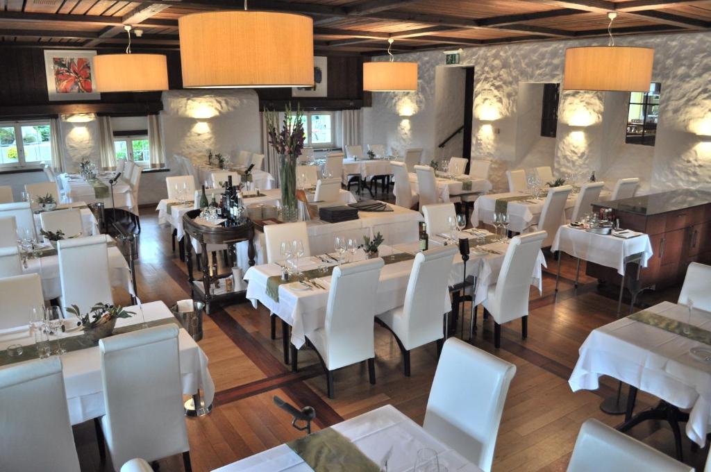 Restaurace v ubytování Landgasthof Leuen