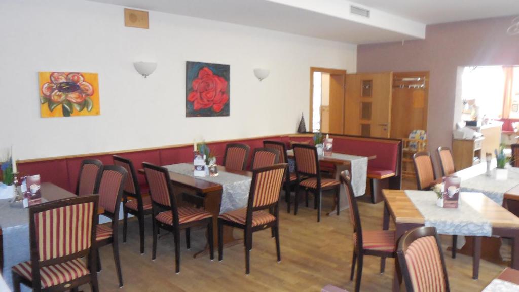 Restaurace v ubytování Hotel-Gasthof Wilder Mann