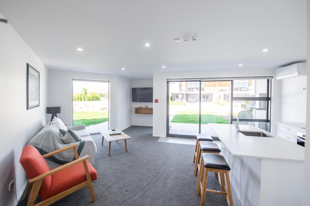 Central Park Apartments - Resim 25