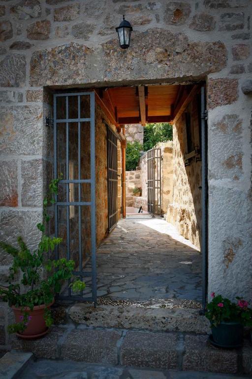 Zdjęcie z galerii obiektu Holiday home in Starigrad-Paklenica 41708 w mieście Starigrad-Paklenica