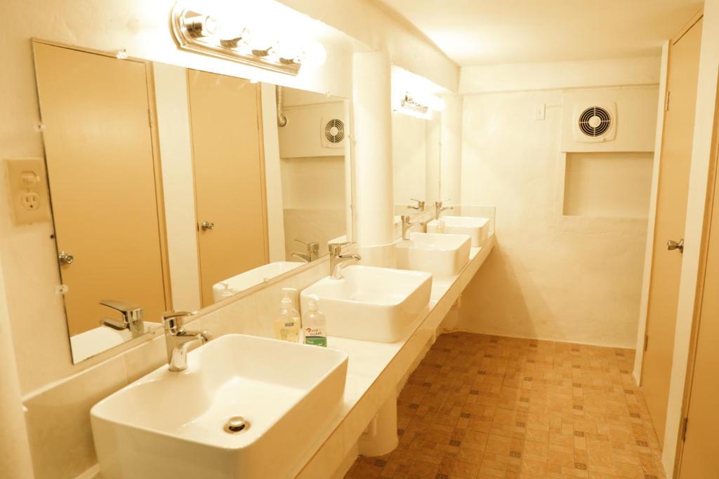 Koupelna v ubytování Yogi-Homestay