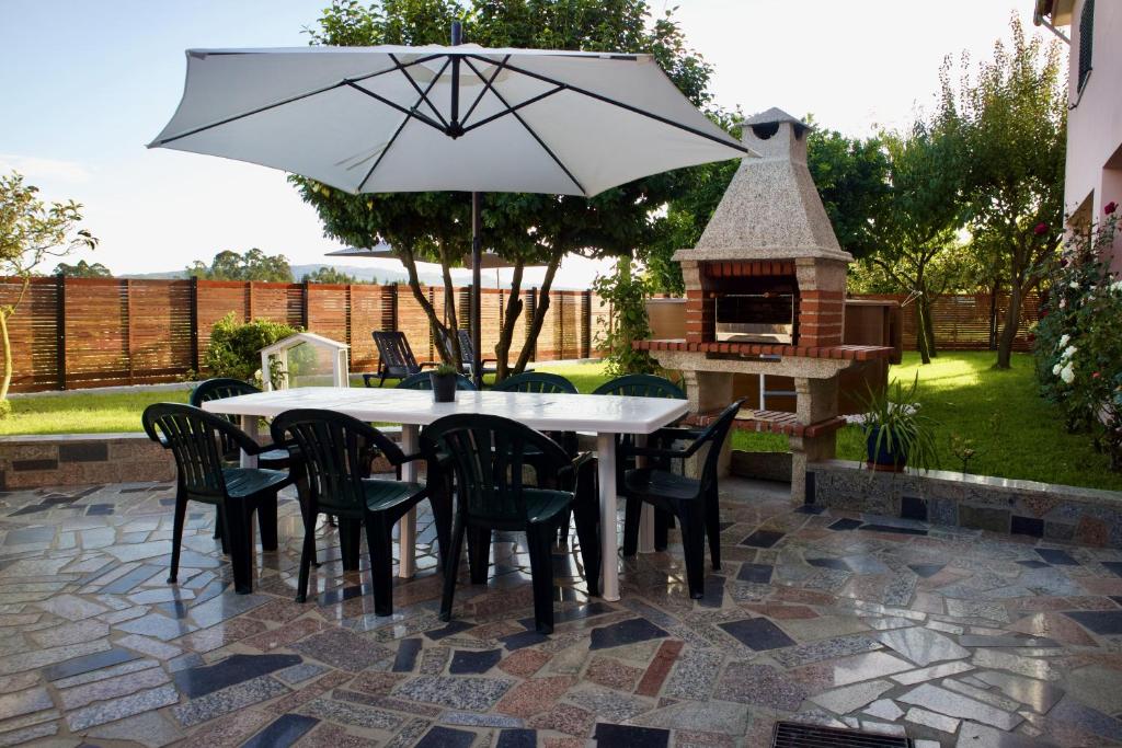 Rosinha Country House - Maison De Quatre Chambres