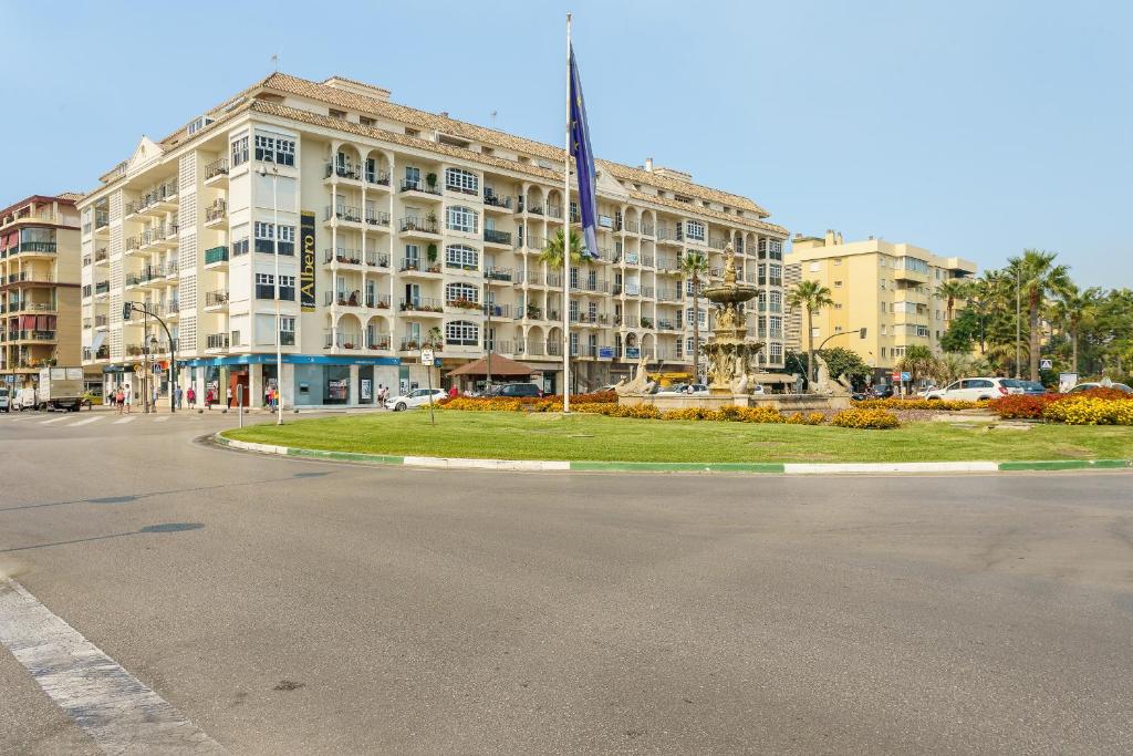 Estepona Paseo Marítimo, Estepona – Bijgewerkte prijzen 2022