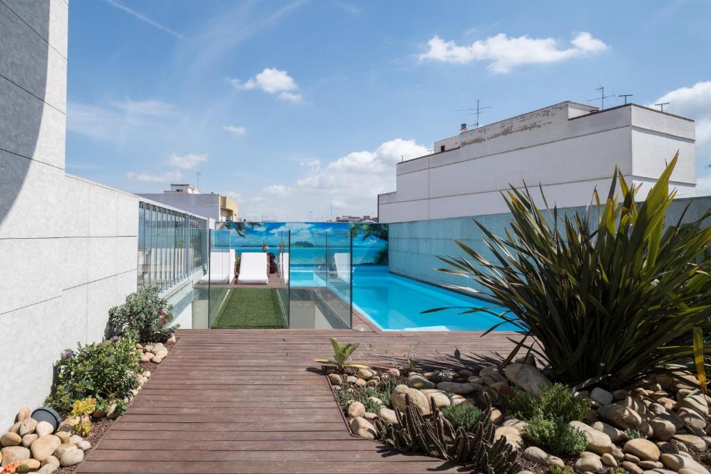 Green Living in Style - An Exclusive Designer Home near ...