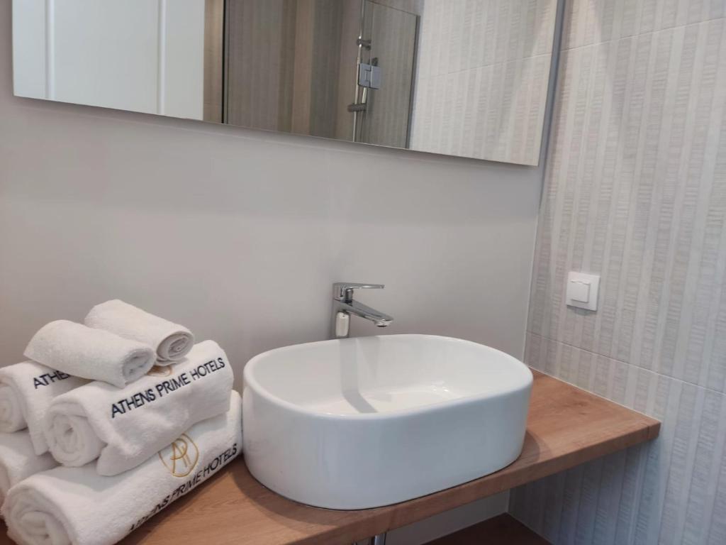 Trendy Hotel by Athens Prime Hotels - Resim 43