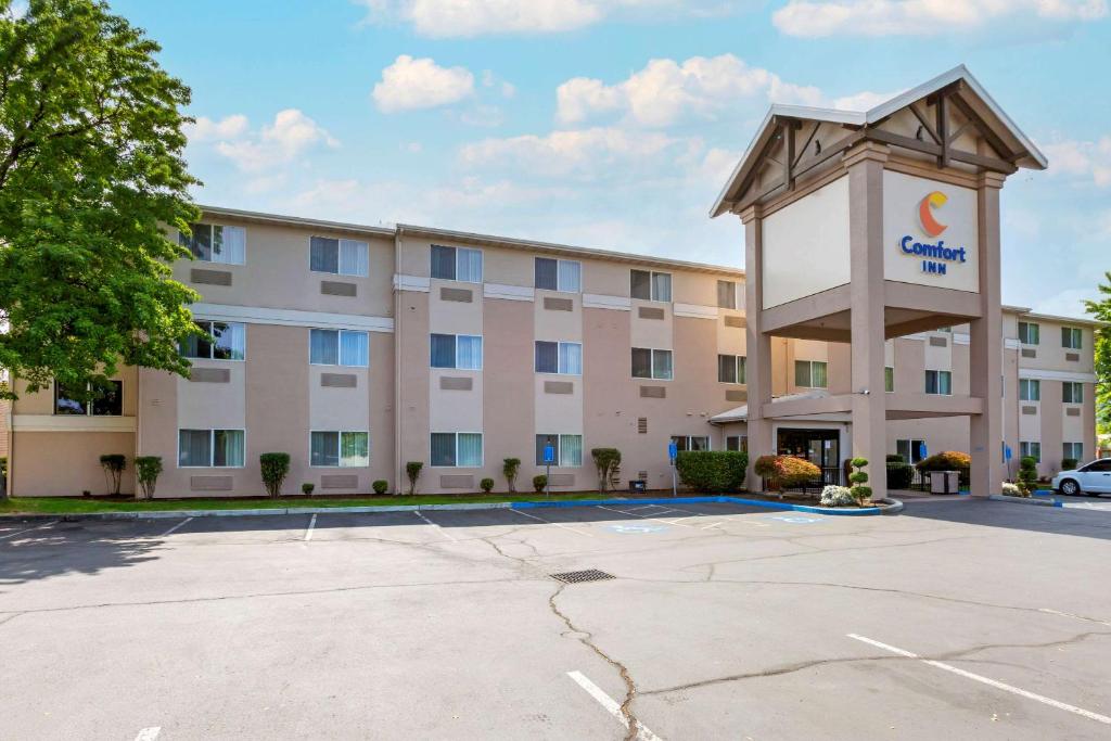Comfort Inn Medford South, Medford (updated prices 2026)