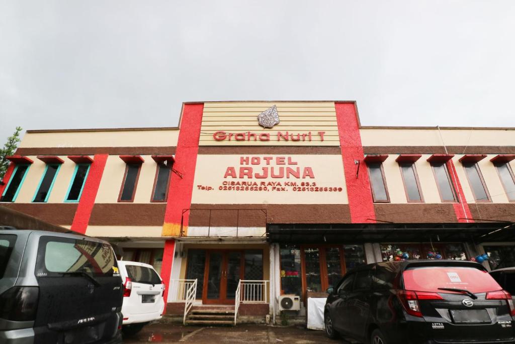 Фото Hotel Arjuna