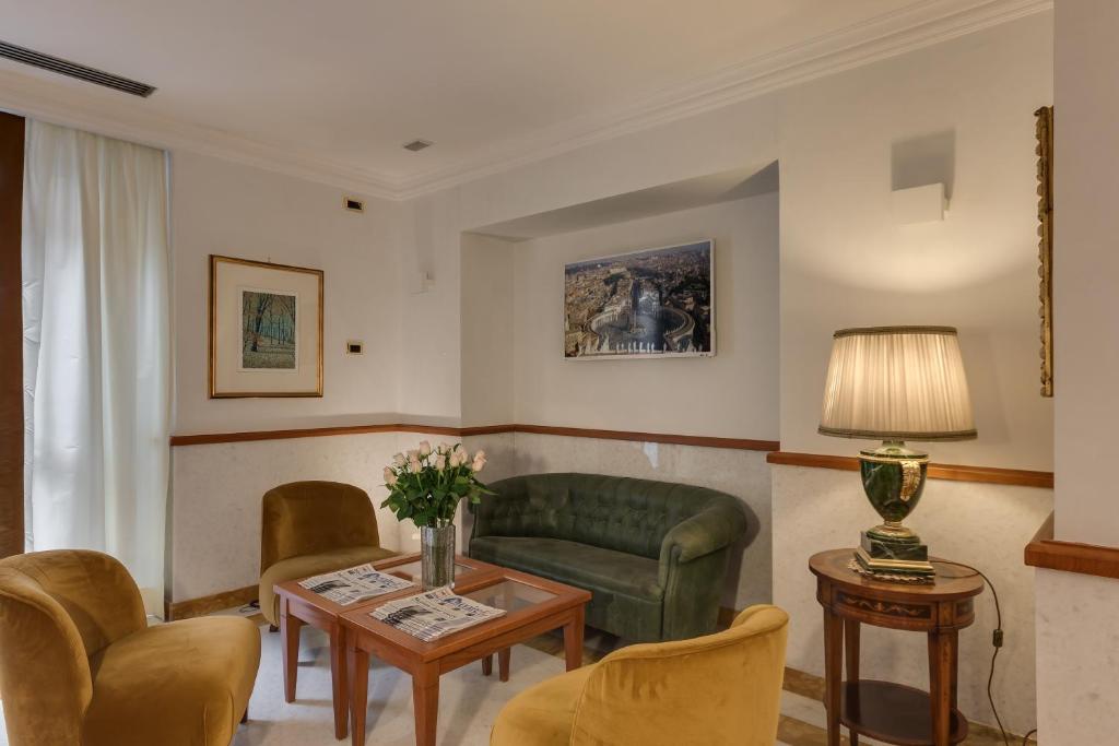 Część wypoczynkowa w obiekcie Hotel Borromeo