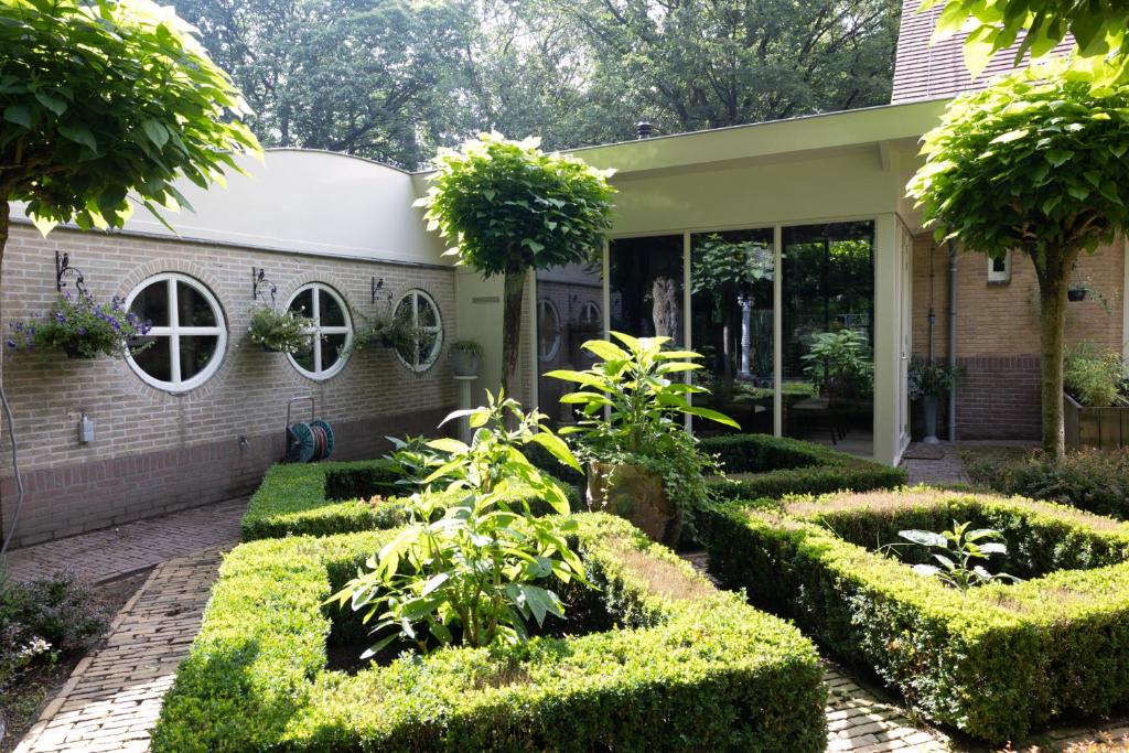 Amsterdamgarden - stunning garden villa with pool close to Amsterdam - Villa With Garden View