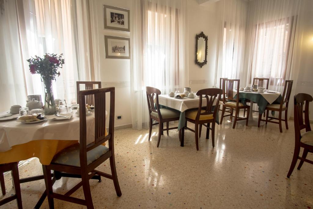 Hotel Antigo Trovatore - Resim 31