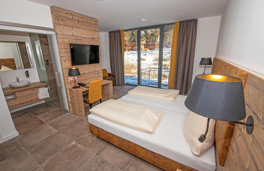 Landhotel Weihermühle - Habitación Doble Deluxe Con Balcón