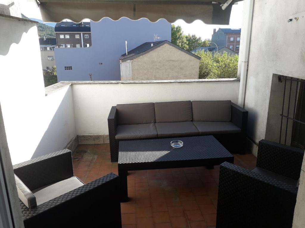 Posedenie v ubytovaní Jaen Apartment
