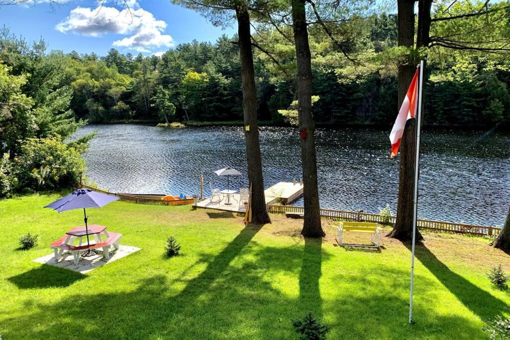 Waterfront 3bedroom cottage with great view, Parry Sound Updated