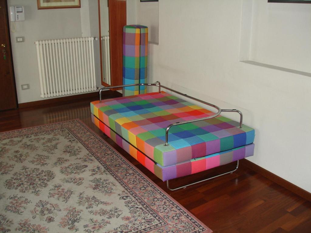 Łóżko lub łóżka w pokoju w obiekcie The Diamond Flat