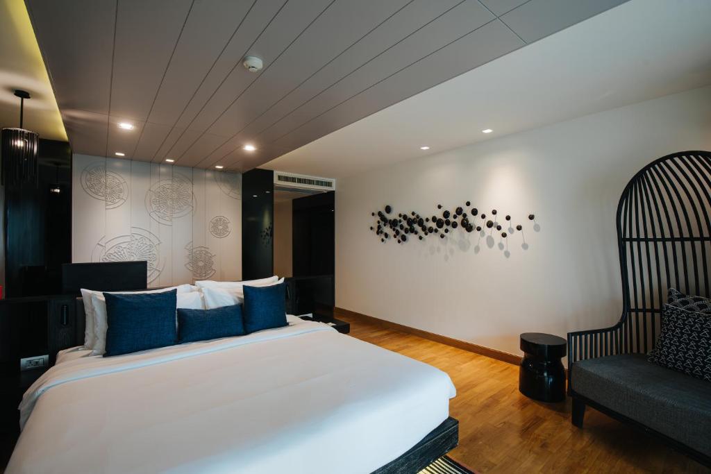 Cross Chiang Mai Riverside - 17