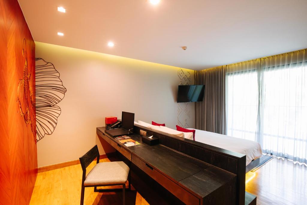 Cross Chiang Mai Riverside - 8