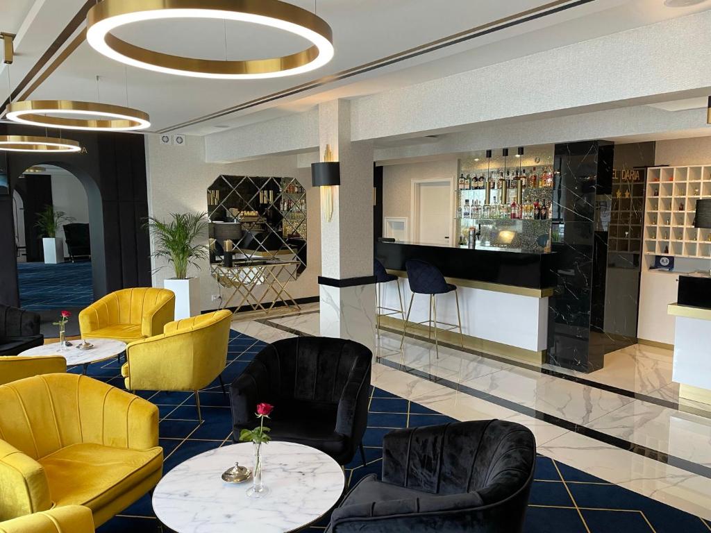 The lounge or bar area at Hotel Daria
