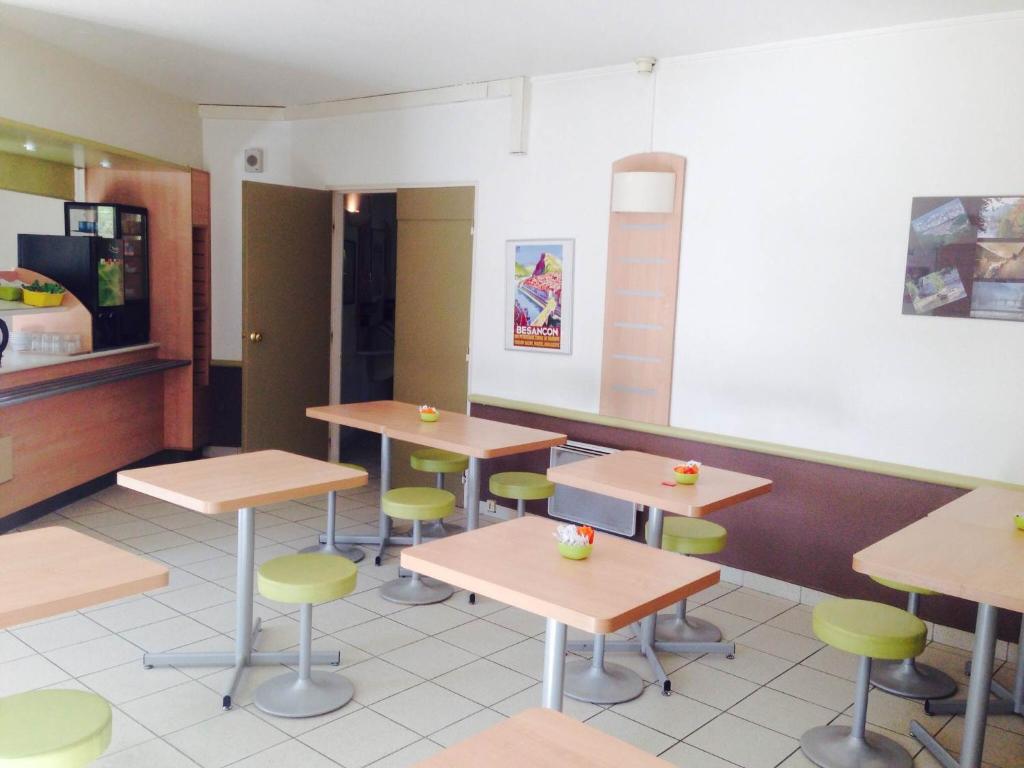 Restaurace v ubytování ibis budget Besançon Ecole Valentin